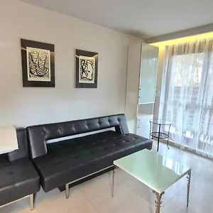 https://apartament-zielony-z-ogrodem.krakowhotelspoland.com